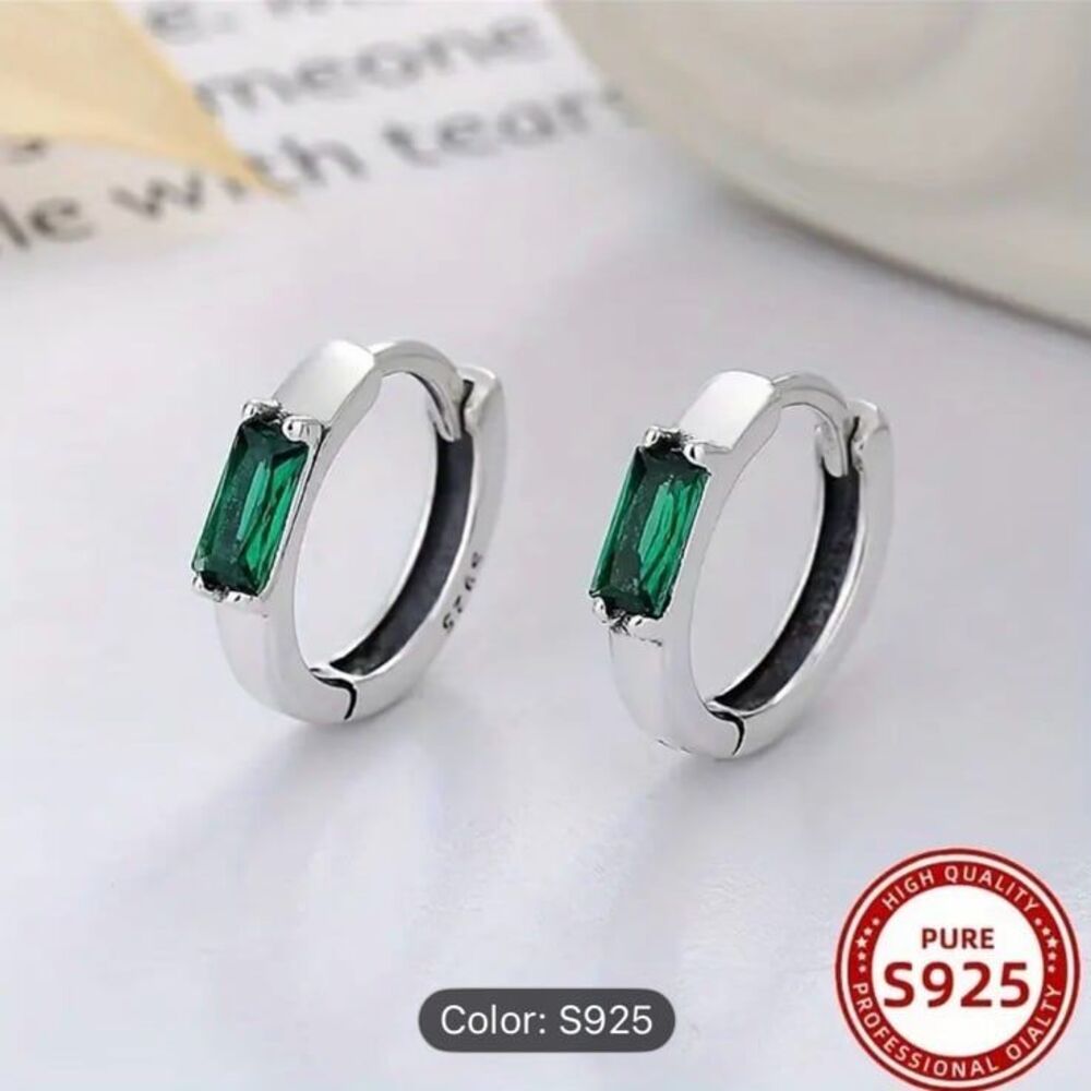 Sterling Silver 925  Earrings Mini Huggie Hoop with green crystal design new